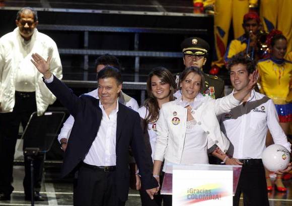 Colprensa - Felices se veía la nueva familia presidencial con su triunfo en las urnas.