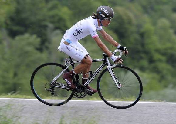 AP - Carlos Alberto Betancur (Ag2R), se adjudic&#243; el s&#233;ptimo mejor tiempo de la etapa, por detr&#225;s de Ur&#225;n que fue sexto, y perdi&#243; el liderato de los j&#243;venes.