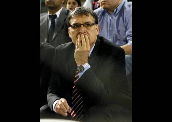 AP - &quot;Hicieron un buen partido y un gran esfuerzo para revertir el 3-1 en contra y, adem&#225;s, dieron muestra de un car&#225;cter muy importante&quot;, dijo sobre Venezuela, Gerardo Martino, t&#233;cnico de Paraguay.