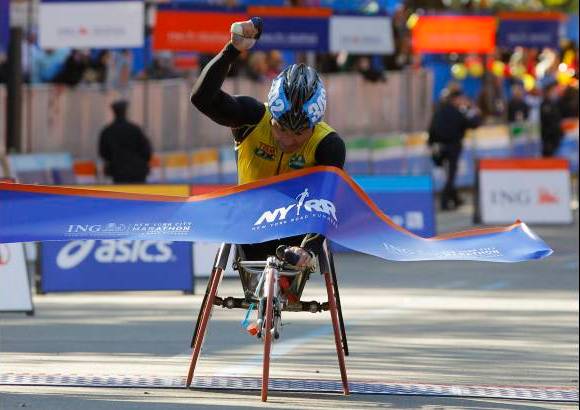 Reuters - La Maratón de Nueva York también la disfrutaron las personas con movilidad reducida.