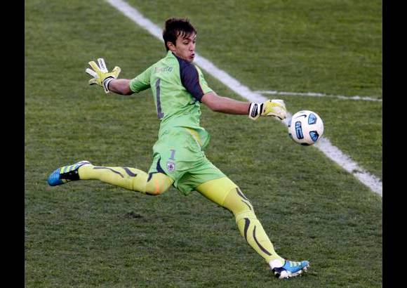 Reuters - Fernando Muslera fue uno de los mejores arqueros del torneo, la dupla Lugano-Coates fue casi impasable, en el centro de la cancha brilló Diego Pérez, y Forlán y Suárez fueron los socios perfectos del ataque.