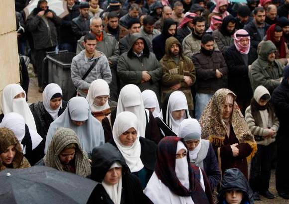 Reuters - Han manifestado codo con codo junto a los hombres durante las protestas contra el r&#233;gimen de Hosni Mubarak.