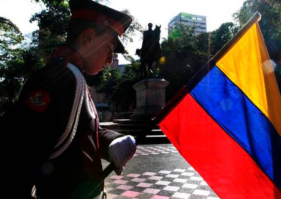 R&#243;bison S&#225;enz - El acto estuvo marcado por demostraciones de patriotismo.