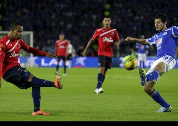 Colprensa - Millonarios alcanz&#243; la estrella 14 al superar en la gran final de la Liga Postob&#243;n II-2012 al Independiente Medell&#237;n. Dram&#225;tica definici&#243;n desde los penaltis despu&#233;s de empatar 0-0 en la ida y 1-1 este domingo.