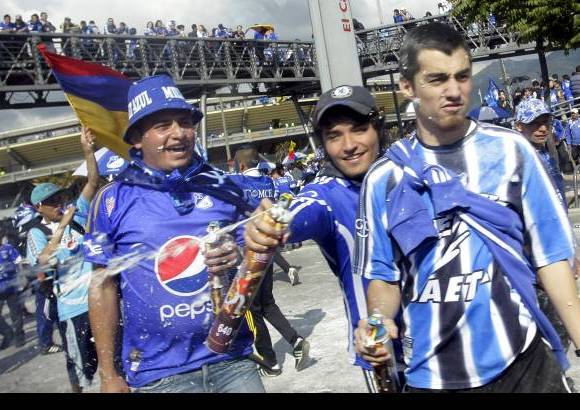 Colprensa - Millonarios alcanz&#243; la estrella 14 al superar en la gran final de la Liga Postob&#243;n II-2012 al Independiente Medell&#237;n. Dram&#225;tica definici&#243;n desde los penaltis despu&#233;s de empatar 0-0 en la ida y 1-1 este domingo.