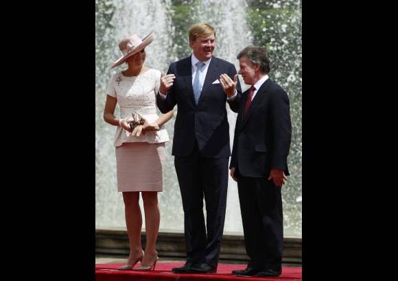 AP - Los reyes de Holanda visitan Colombia en un acto oficial.
