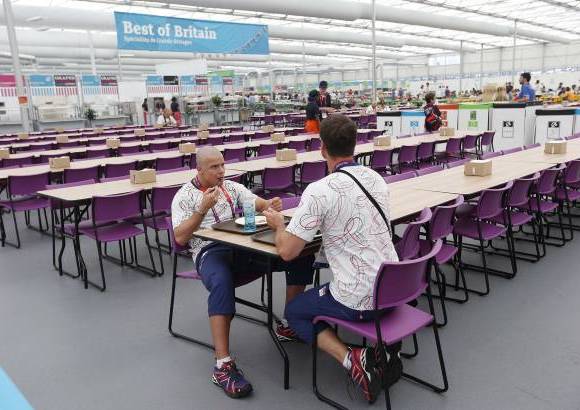 Reuters - Comida internacional y todas las atenciones para los atletas.