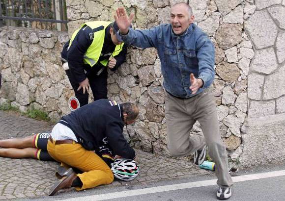 Foto Reuters - La cadena italiana de televisi&#243;n RAI report&#243; que Quintero estuvo brevemente inconsciente.