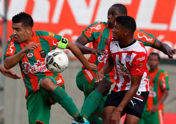 Julio C&#233;sar Herrera - Envigado super&#243; por 2-0 a Junior.
