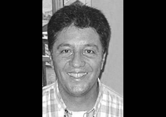 John Jairo de la Pava - Cantautor e investigador musical - &quot;Es muy importante el apoyo que cada a&#241;o EL COLOMBIANO le da a Antioquia le canta a Colombia y al concurso nacional intercolegiado. Esto prueba que la m&#250;sica tradicional est&#225; m&#225;s viva que nunca, como lo demuestra la masiva asistencia del p&#250;blico y la participaci&#243;n de los talentos j&#243;venes&quot;.