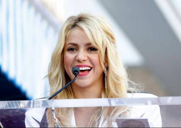 Reuters - La estrella est&#225; situada frente al Hotel W, cerca de las de Pat Boone y Angelica Houston.
