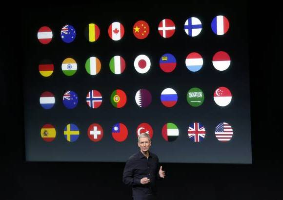 AP - Al inicio de la presentaci&#243;n Tim Cook confirm&#243; que el iPhone 6 y iPhone 6 plus llegar&#225; al final de semana en 32 pa&#237;ses.