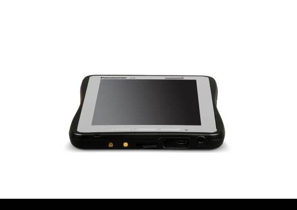 Modelo B1 - La tableta tiene adaptador de teclado y teclado virtual.