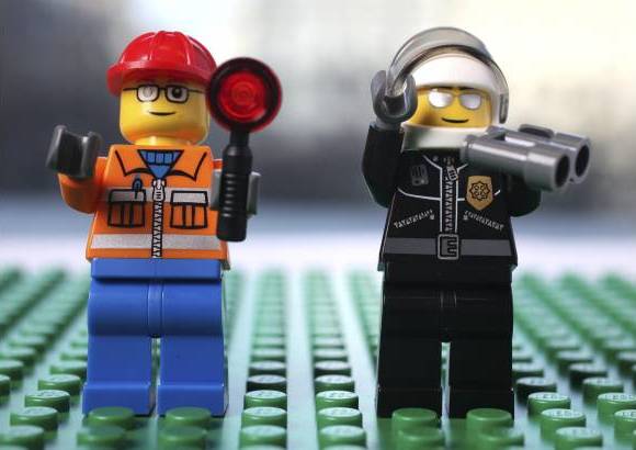 Foto Bloomberg - Los personajes de Lego le dan una particular gracias a los juegos.
