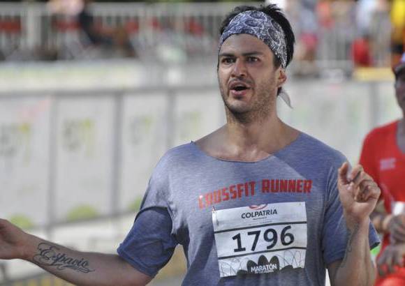 Esteban Jaramillo y Sebasti&#225;n Salazar - M&#225;s de 10 mil competidores se dieron cita en esta hist&#243;rica cita deportiva que se corr&#237;a en las modalidades de 5, 10, 21 y 42 kil&#243;metros.