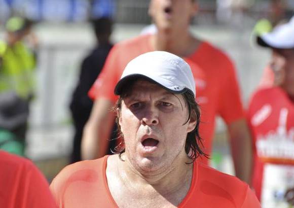 Esteban Jaramillo y Sebasti&#225;n Salazar - M&#225;s de 10 mil competidores se dieron cita en esta hist&#243;rica cita deportiva que se corr&#237;a en las modalidades de 5, 10, 21 y 42 kil&#243;metros.