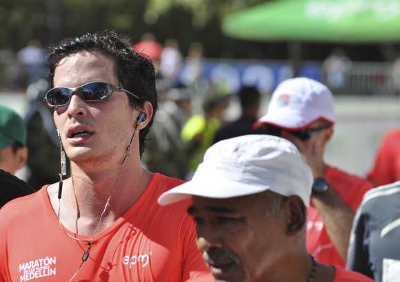 Esteban Jaramillo y Sebasti&#225;n Salazar - M&#225;s de 10 mil competidores se dieron cita en esta hist&#243;rica cita deportiva que se corr&#237;a en las modalidades de 5, 10, 21 y 42 kil&#243;metros.