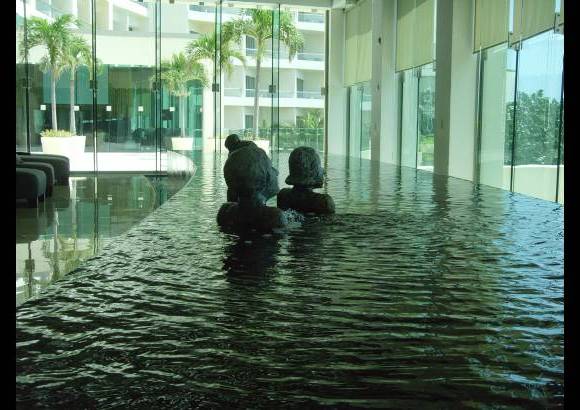 Liliana Vélez de Restrepo - El agua es protagonista en el hotel Live Aqua.