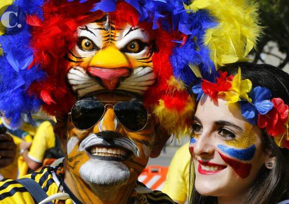 FOTO JUAN ANTONIO S&#193;NCHEZ, ENVIADO ESPECIAL A BRASIL - Los aficionados que viajaron a territorio carioca para presenciar los partidos de la Selecci&#243;n hicieron sentir al equipo como en el Metropolitano, un gesto que Colombia respondi&#243; con tres goles.