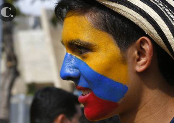 FOTO JUAN ANTONIO S&#193;NCHEZ, ENVIADO ESPECIAL A BRASIL - Los aficionados que viajaron a territorio carioca para presenciar los partidos de la Selecci&#243;n hicieron sentir al equipo como en el Metropolitano, un gesto que Colombia respondi&#243; con tres goles.