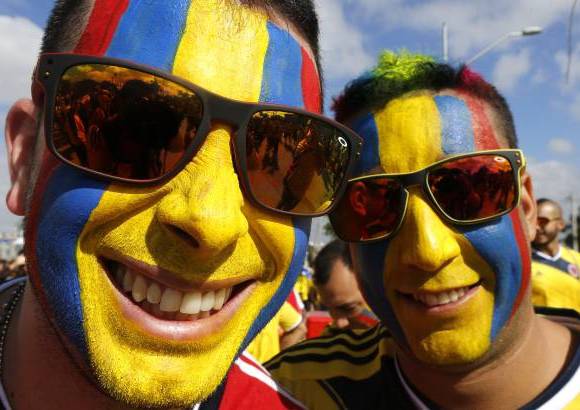 FOTO JUAN ANTONIO S&#193;NCHEZ, ENVIADO ESPECIAL A BRASIL - Los aficionados que viajaron a territorio carioca para presenciar los partidos de la Selecci&#243;n hicieron sentir al equipo como en el Metropolitano, un gesto que Colombia respondi&#243; con tres goles.