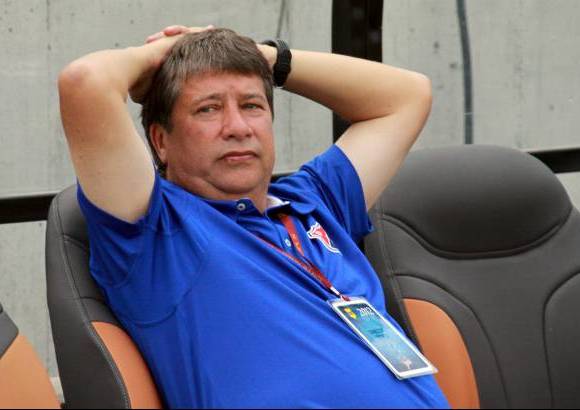 Henry Agudelo - Medell&#237;n se sumerge en crisis. Tolima se consolida en el liderato. Envigado recupera casillas y Nacional jugar&#225; este mi&#233;rcoles ante Santa Fe. As&#237; se vivi&#243; la fecha 13 en im&#225;genes.
