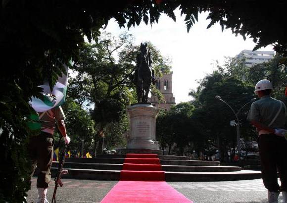 R&#243;bison S&#225;enz - Con un Tedeum se celebr&#243; en Medell&#237;n el aniversario 201 de la Independencia de Colombia.