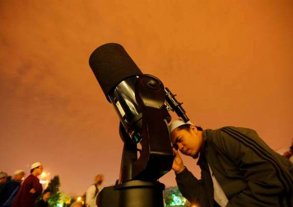 Reuters - El espect&#225;culo de ver el cielo rojo es algo que no se borrar&#225; f&#225;cilmente de la mente de los espectadores.
