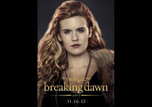 Cortes&#237;a Crep&#250;sculo - Irina es la tercera hermana Denali, era la compa&#241;era de Laurent despu&#233;s de dejar a los n&#243;madas y se uni&#243; al clan de Denali. Irina se niega a creer que amenaz&#243; la vida de Bella mientras conspiraba con Victoria y culpa a Bella de su muerte a manos de la manada de lobos Quileute.