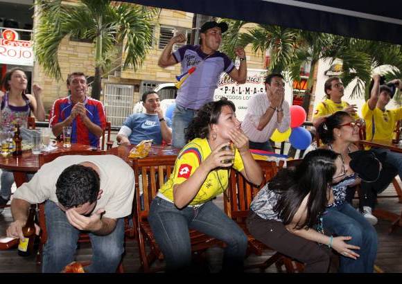 Julio C&#233;sar Herrera - En Medell&#237;n, muchos aficionados estuvieron atentos al compromiso.