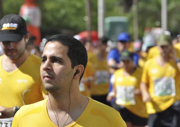 Esteban Jaramillo y Sebastián Salazar - Más de 10 mil competidores se dieron cita en esta histórica cita deportiva que se corría en las modalidades de 5, 10, 21 y 42 kilómetros