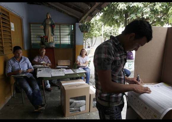 Manuel Saldarriaga - (C&#225;ceres, corregimiento Jard&#237;n) Con normalidad se desarrollaron las votaciones en los municipios de Caucasia y C&#225;ceres, al igual que en corregimientos como Jard&#237;n.