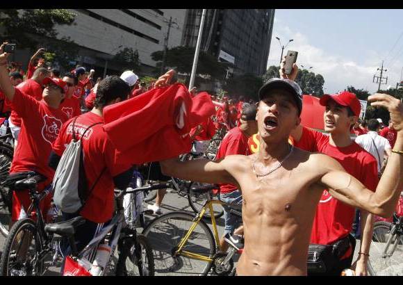 Donaldo Zuluaga - Los participantes recorrieron 14 kil&#243;metros de distancia montados en sus bicicletas.