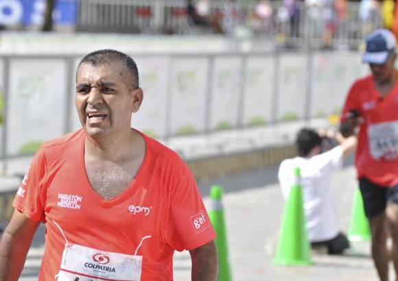 Esteban Jaramillo y Sebasti&#225;n Salazar - M&#225;s de 10 mil competidores se dieron cita en esta hist&#243;rica cita deportiva que se corr&#237;a en las modalidades de 5, 10, 21 y 42 kil&#243;metros.