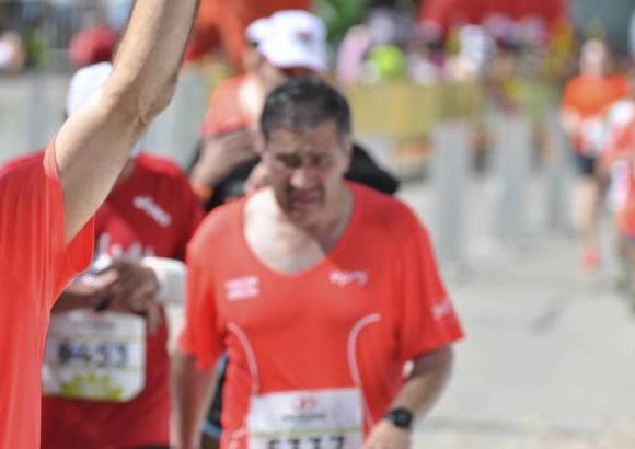 Esteban Jaramillo y Sebasti&#225;n Salazar - M&#225;s de 10 mil competidores se dieron cita en esta hist&#243;rica cita deportiva que se corr&#237;a en las modalidades de 5, 10, 21 y 42 kil&#243;metros.