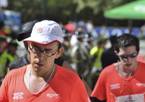 Esteban Jaramillo y Sebasti&#225;n Salazar - M&#225;s de 10 mil competidores se dieron cita en esta hist&#243;rica cita deportiva que se corr&#237;a en las modalidades de 5, 10, 21 y 42 kil&#243;metros.