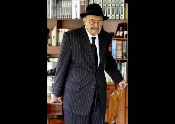 Donaldo Zuluaga - "Ganas, voluntad de hacer y rehacer, curiosidad, don de gentes y habilidad", son algunas de las características con las que lo define la Cámara de Comercio de Medellín.