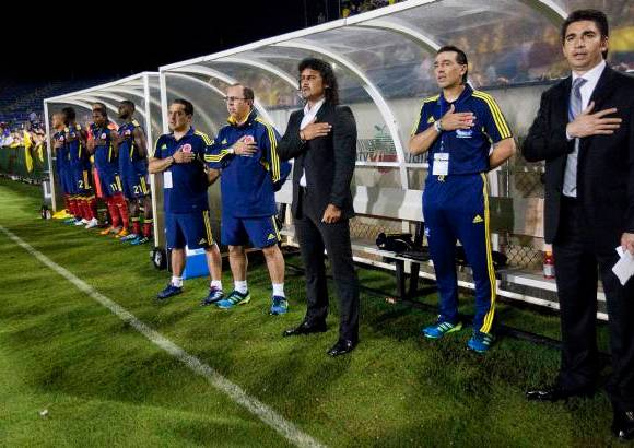 Reuters - Leo, que ser&#237;a ratificado en el cargo tras la renuncia de Hern&#225;n Dar&#237;o G&#243;mez, logr&#243; dos triunfos ante Honduras y Jamaica en su gira por E.U. al comando de la Tricolor.