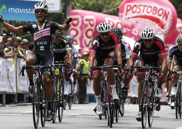 Foto: Julio C&#233;sar Herrera - En la etapa Salas registr&#243; un tiempo de 2 horas, 6 minutos y 10 segundos, por delante de los italianos Fabio Chinello y Andrea Pasqualon del AZT-Area Zero.