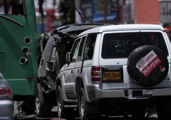 Foto Christian Castillo- Colprensa - El primer mandatario confirm&#243; que en los hechos muri&#243; el conductor del carro en el que se movilizaba el exministro, lo mismo que un subintendente que hac&#237;a parte de su esquema de seguridad.