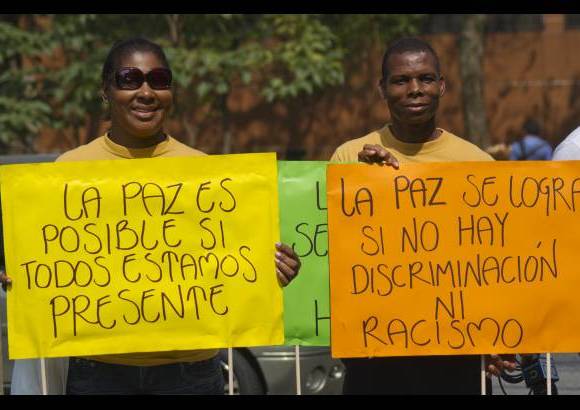 Esteban Vanegas - Voces a favor de la marcha por la paz.