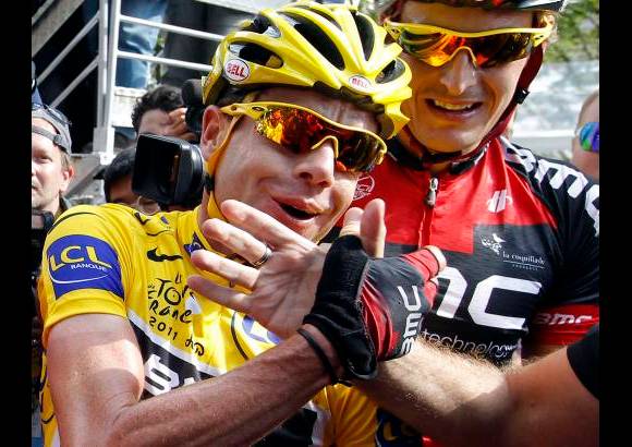 Reuters - Evans gan&#243; el Tour y la &#250;ltima etapa fue para Cavendish.