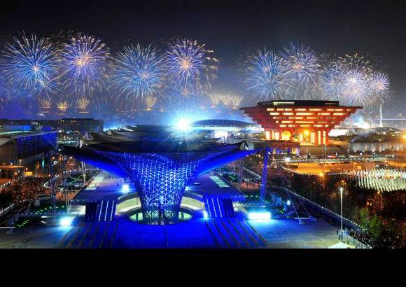 AP - Shanghái sería de largo la Exposición Universal más concurrida de la historia, un honor que hasta la fecha ostenta la de Montreal (Canadá) en 1967, que congregó a 50 millones de visitantes.