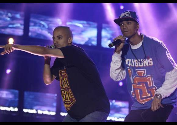 - El 15 de octubre, el tr&#237;o de ninjas estuvieron en el cierre de Altavoz a cargo del hip hop.