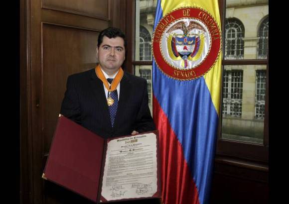 Colprensa - El asistente de la dirección del diario, Felipe Velásquez, agradeció en nombre de las directivas y el personal del diario la exaltación y destacó que los cien años de circulación siempre se ha hecho con el respeto y la responsabilidad social que obliga tener un medio de comunicación como lo es EL COLOMBIANO.