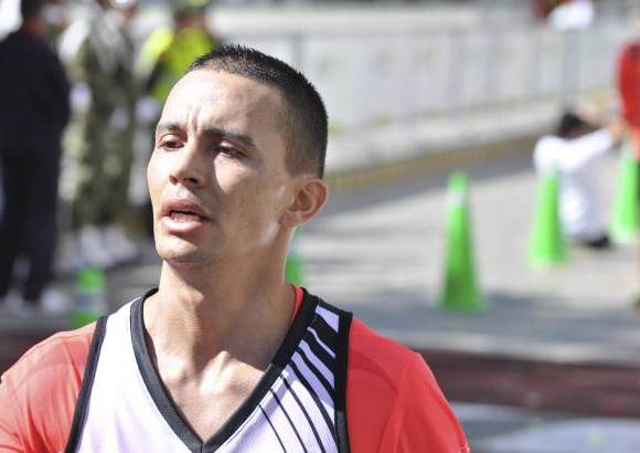 Esteban Jaramillo y Sebasti&#225;n Salazar - M&#225;s de 10 mil competidores se dieron cita en esta hist&#243;rica cita deportiva que se corr&#237;a en las modalidades de 5, 10, 21 y 42 kil&#243;metros.