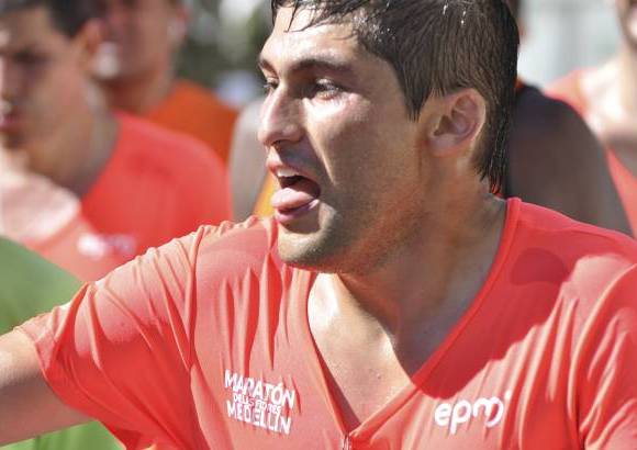 Esteban Jaramillo y Sebasti&#225;n Salazar - M&#225;s de 10 mil competidores se dieron cita en esta hist&#243;rica cita deportiva que se corr&#237;a en las modalidades de 5, 10, 21 y 42 kil&#243;metros.