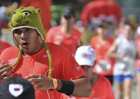 Esteban Jaramillo y Sebasti&#225;n Salazar - M&#225;s de 10 mil competidores se dieron cita en esta hist&#243;rica cita deportiva que se corr&#237;a en las modalidades de 5, 10, 21 y 42 kil&#243;metros.