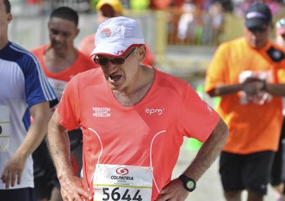 Esteban Jaramillo y Sebasti&#225;n Salazar - M&#225;s de 10 mil competidores se dieron cita en esta hist&#243;rica cita deportiva que se corr&#237;a en las modalidades de 5, 10, 21 y 42 kil&#243;metros.