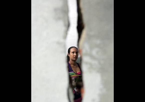 FOTOS HERN&#193;N VANEGAS - La Alcald&#237;a no tiene un plan para reubicar a las personas en caso de colapso de las casas.